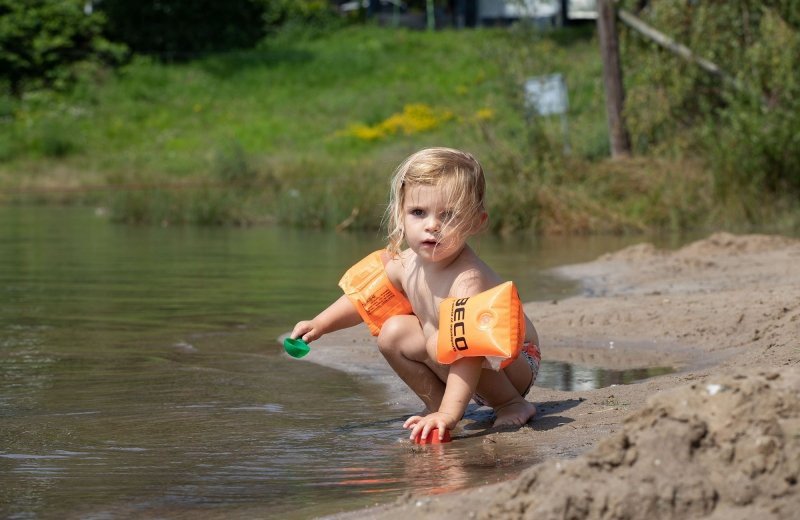 Strandbad blauwe meer
